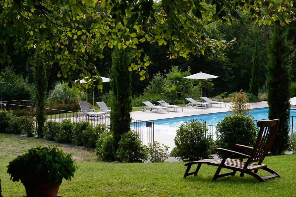 Domaine Le Castelet Bed & Breakfast Castres  Exterior photo